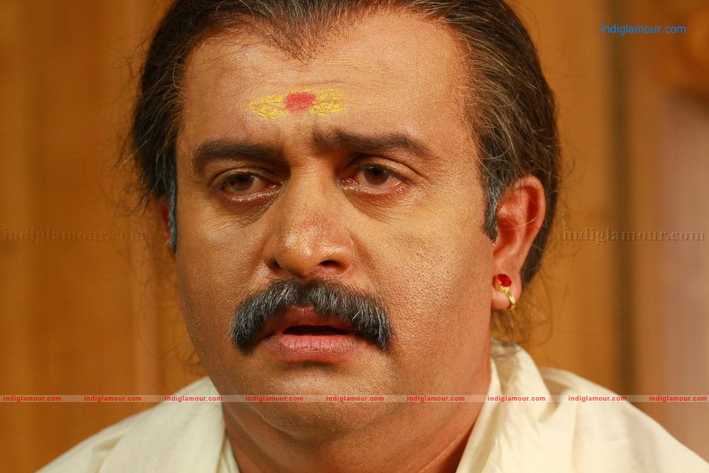 Ezham Suryan Movie hd photo