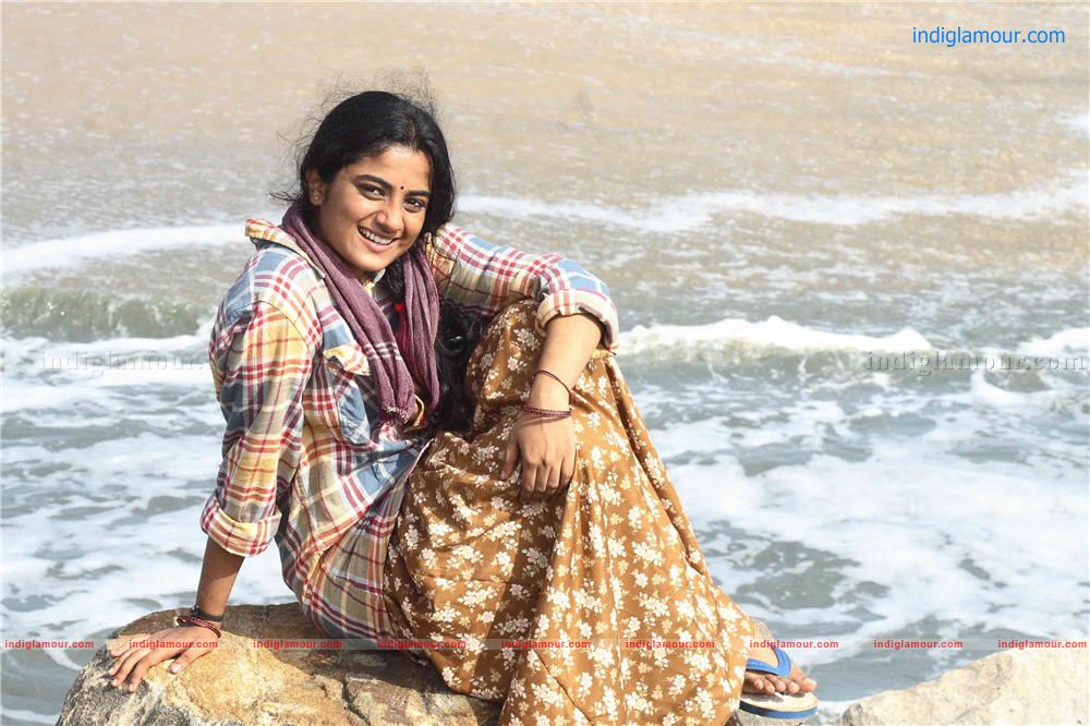 Oru Karyam Parayanund Movie hd photo