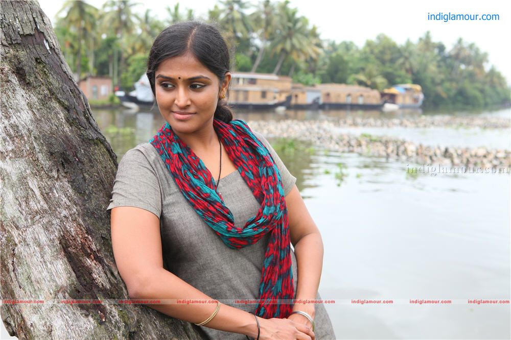 Pathiramanal Movie hd photo