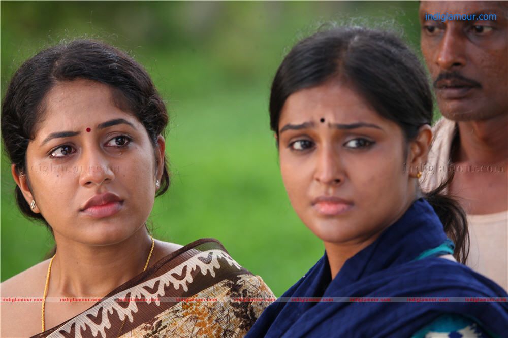 Pathiramanal Movie hd photo