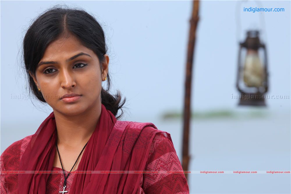 Pathiramanal Movie hd photo