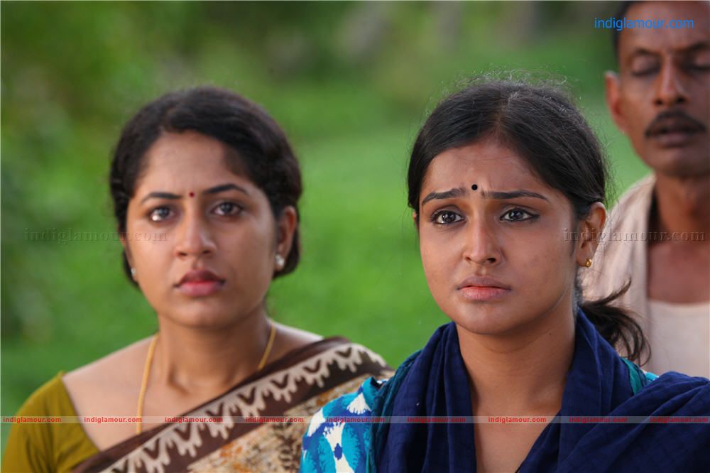 Pathiramanal Movie hd photo