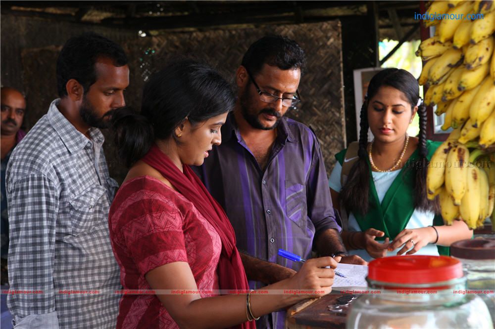 Pathiramanal Movie hd photo