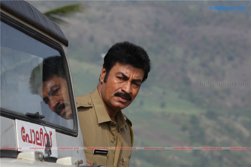 Pathiramanal Movie hd photo