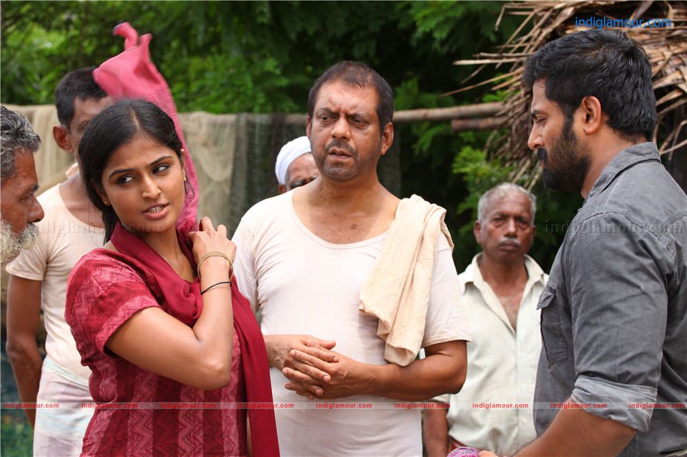 Pathiramanal Movie hd photo