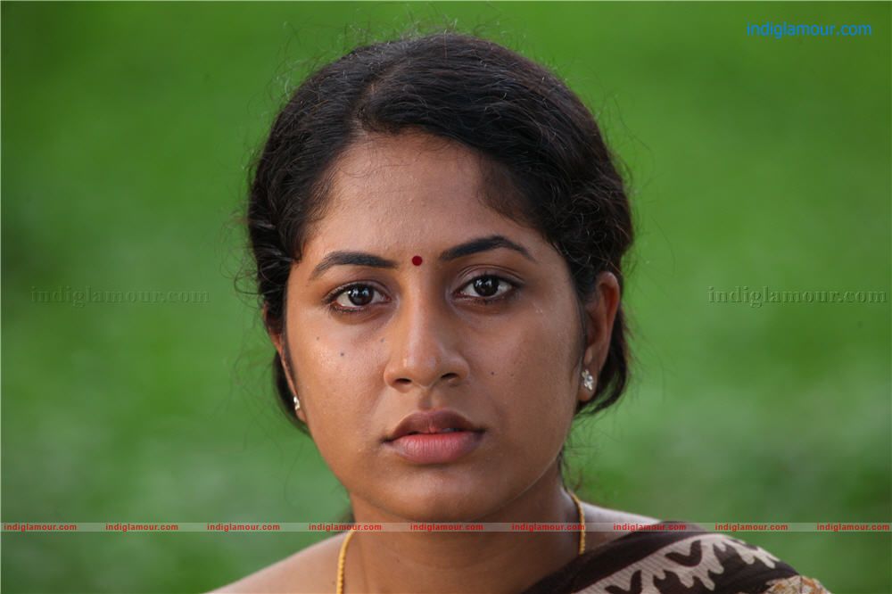 Pathiramanal Movie hd photo