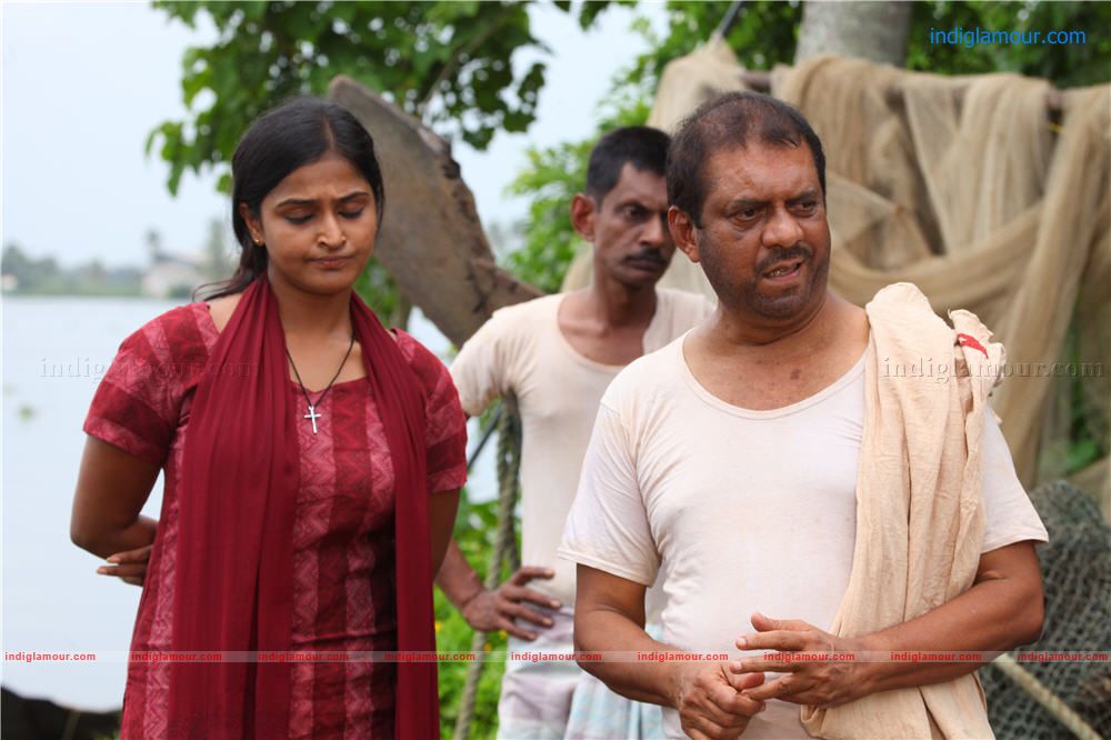 Pathiramanal Movie hd photo