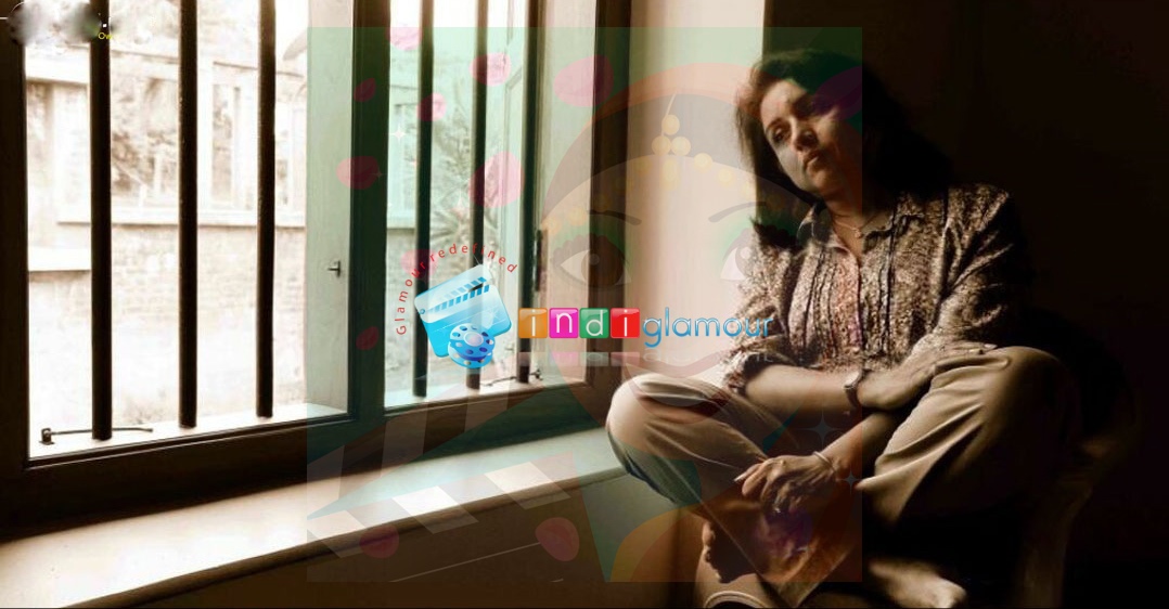 Molly Aunty Rocks Movie hd photo