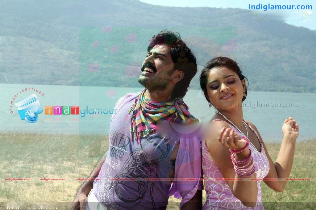 Vargavikattu Town To Village Movie hd photo