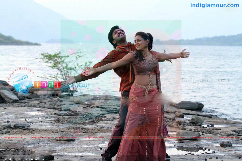 Vargavikattu Town To Village Movie hd photo