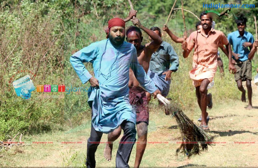 Vargavikattu Town To Village Movie hd photo