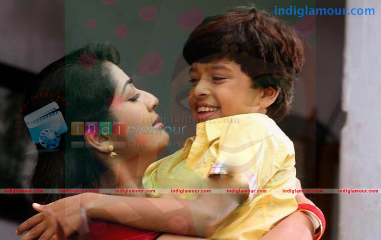 Scene Onnu Nammude Veedu Movie hd photo