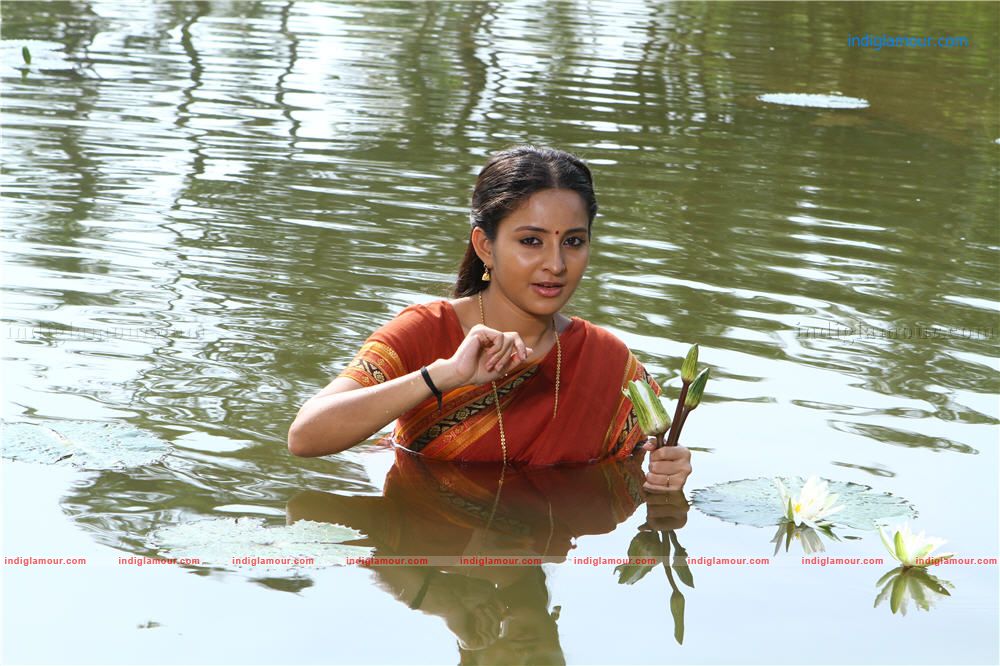 Kanneerinum madhuram Movie hd photo