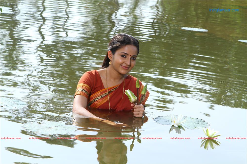 Kanneerinum madhuram Movie hd photo
