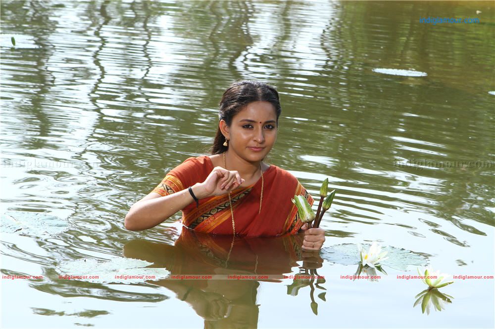Kanneerinum madhuram Movie hd photo
