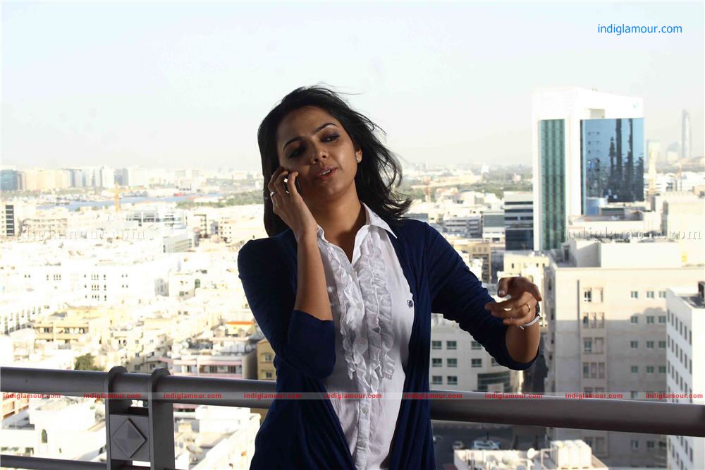 Diamond Necklace Movie hd photo