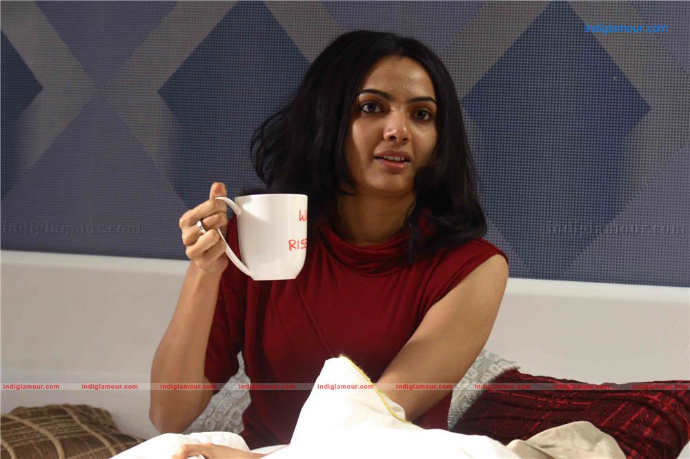 Diamond Necklace Movie hd photo