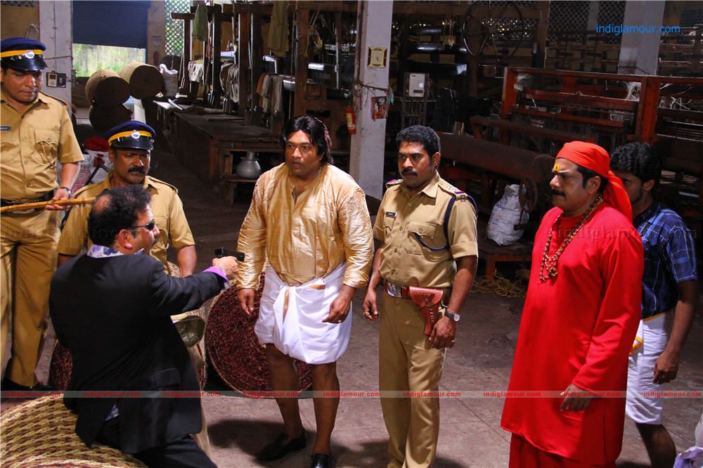 Ithu Manthramo Thanthramo Kuthanthramo Movie hd photo