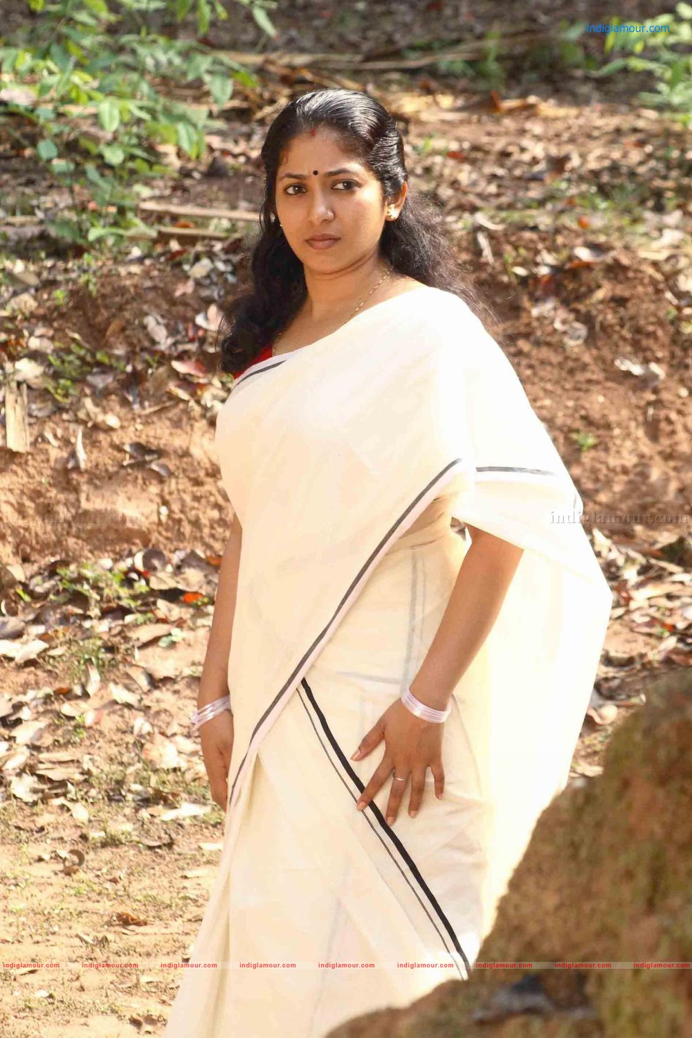 Ithra Mathram Movie hd photo