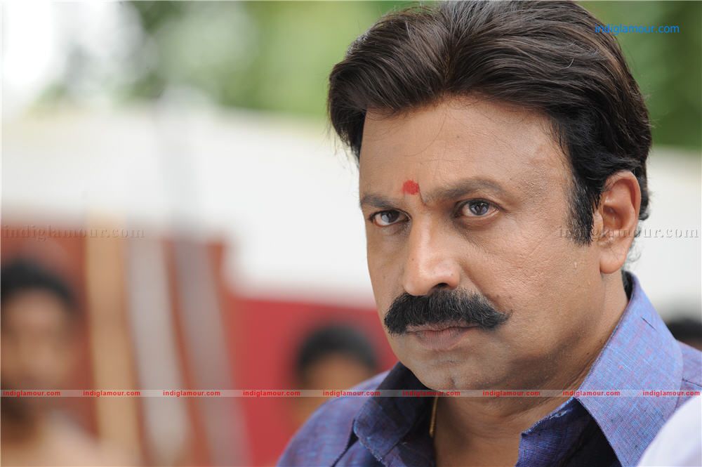 Simhasanam Movie hd photo