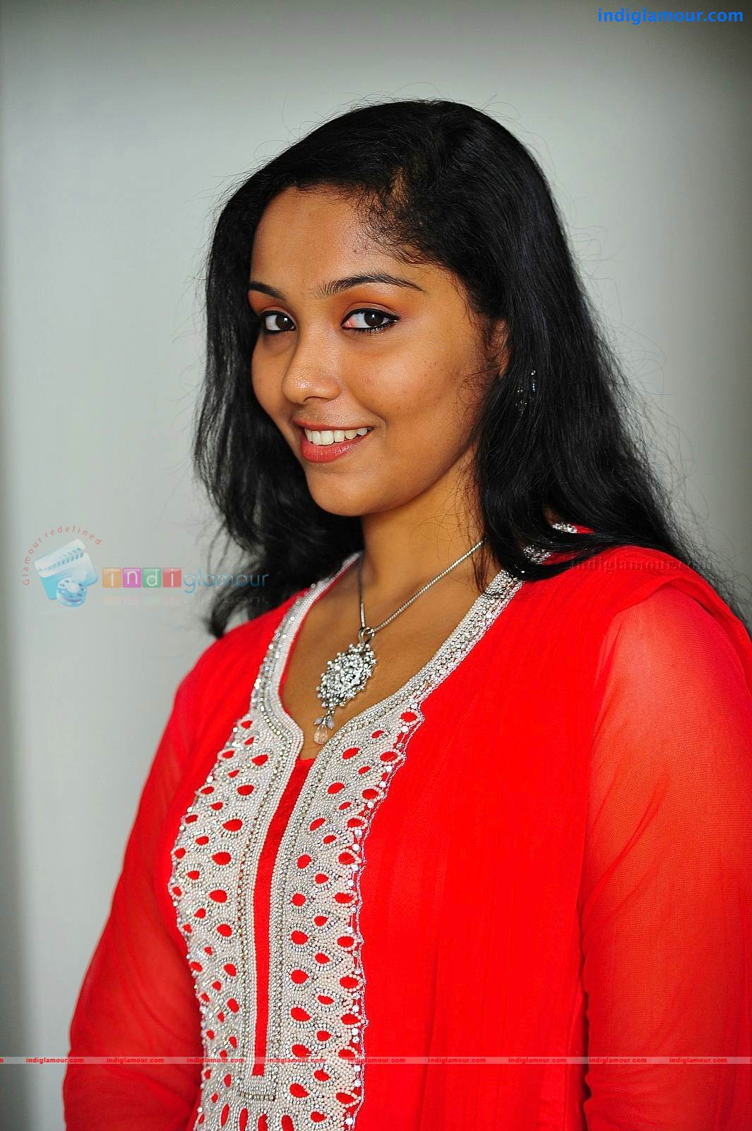 Inne Onnu Parayamo Movie hd photo
