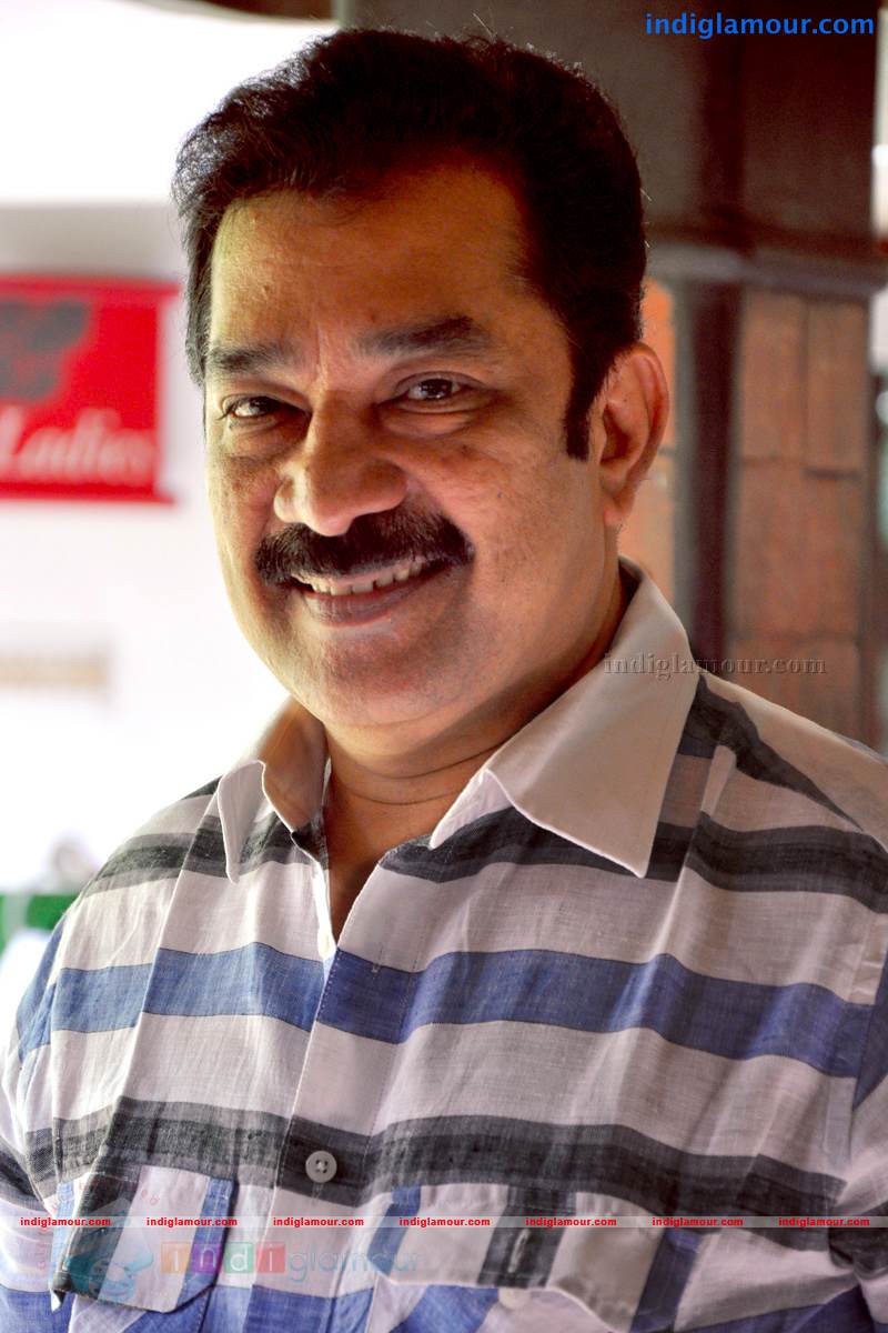 Sadharanakkaran Movie hd photo