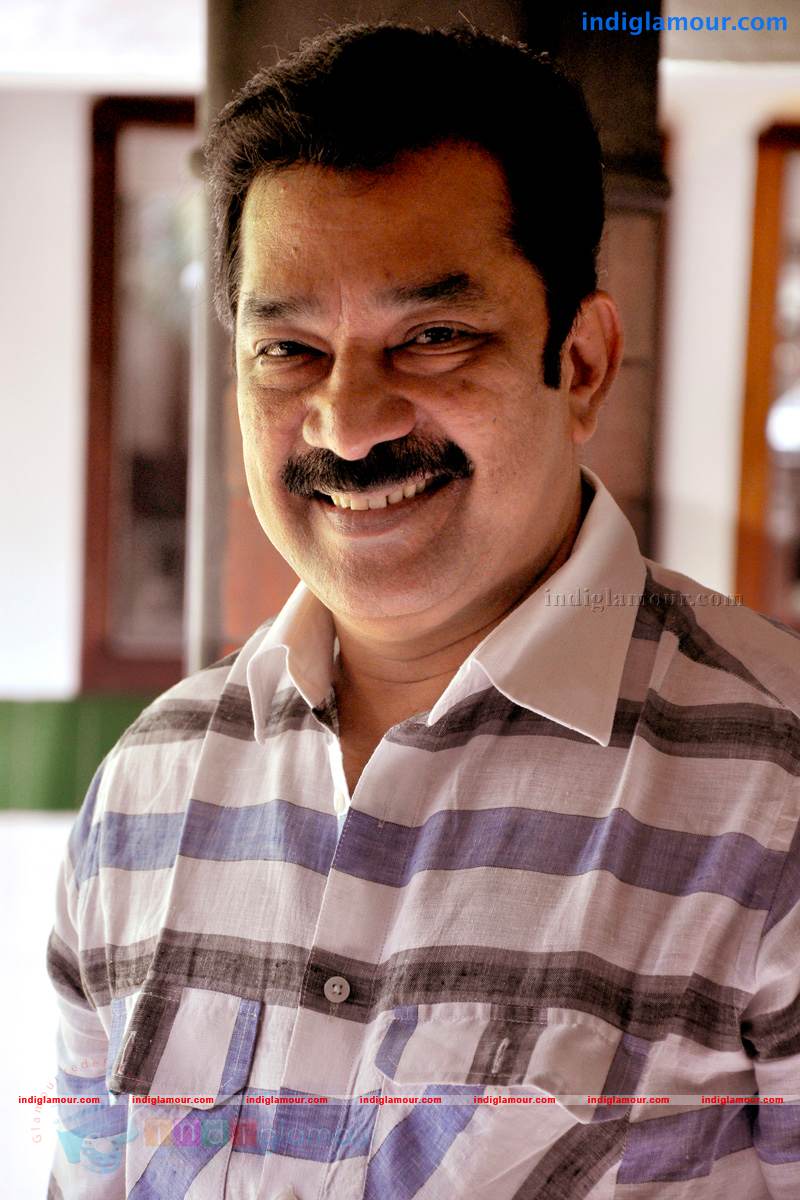 Sadharanakkaran Movie hd photo