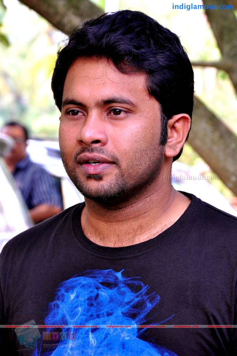 Sadharanakkaran Movie hd photo
