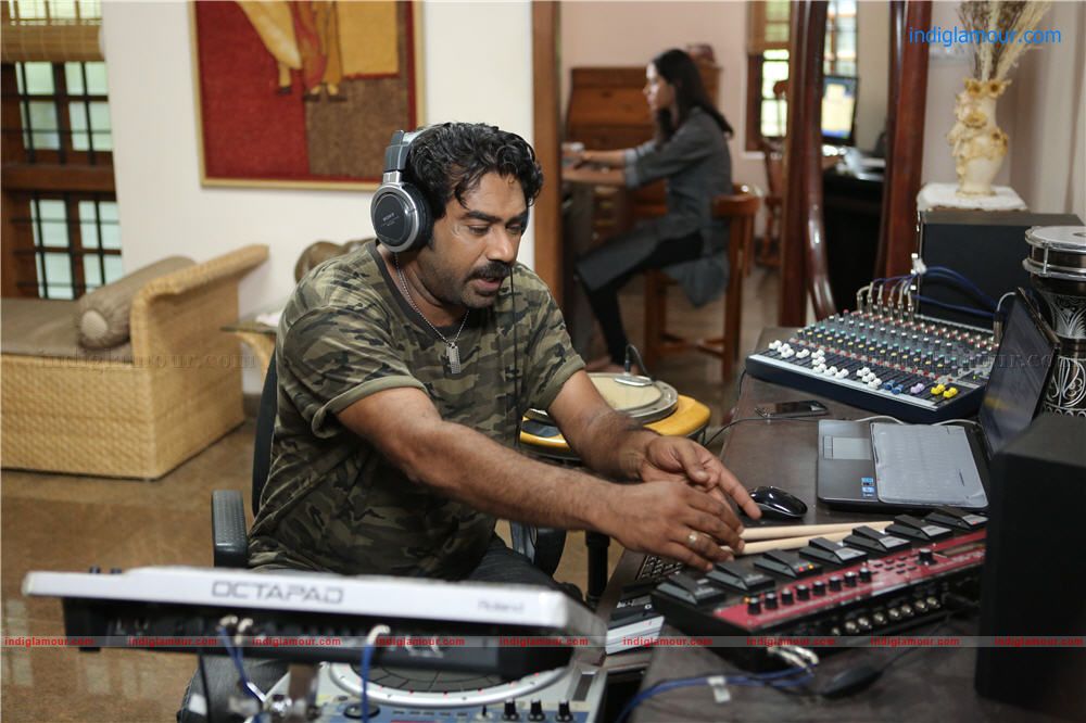 Chettayees Movie hd photo