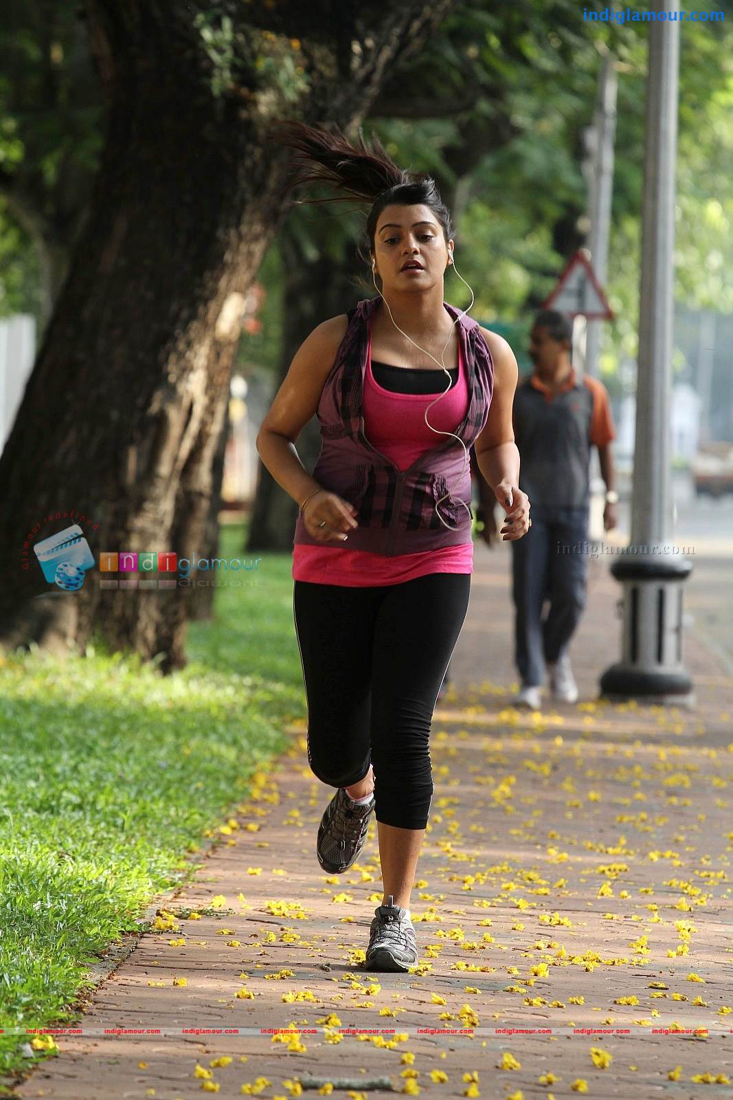 Annum Innum Ennum Movie hd photo