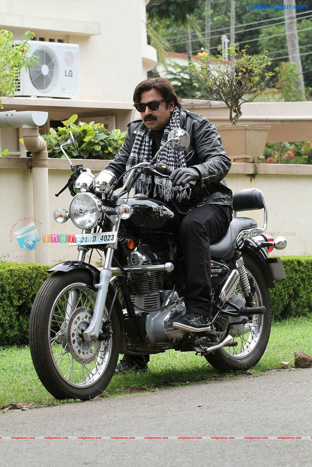 Annum Innum Ennum Movie hd photo