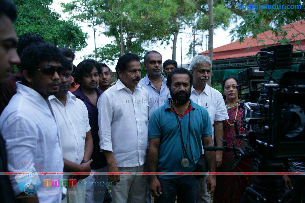 103 K.M Movie hd photo