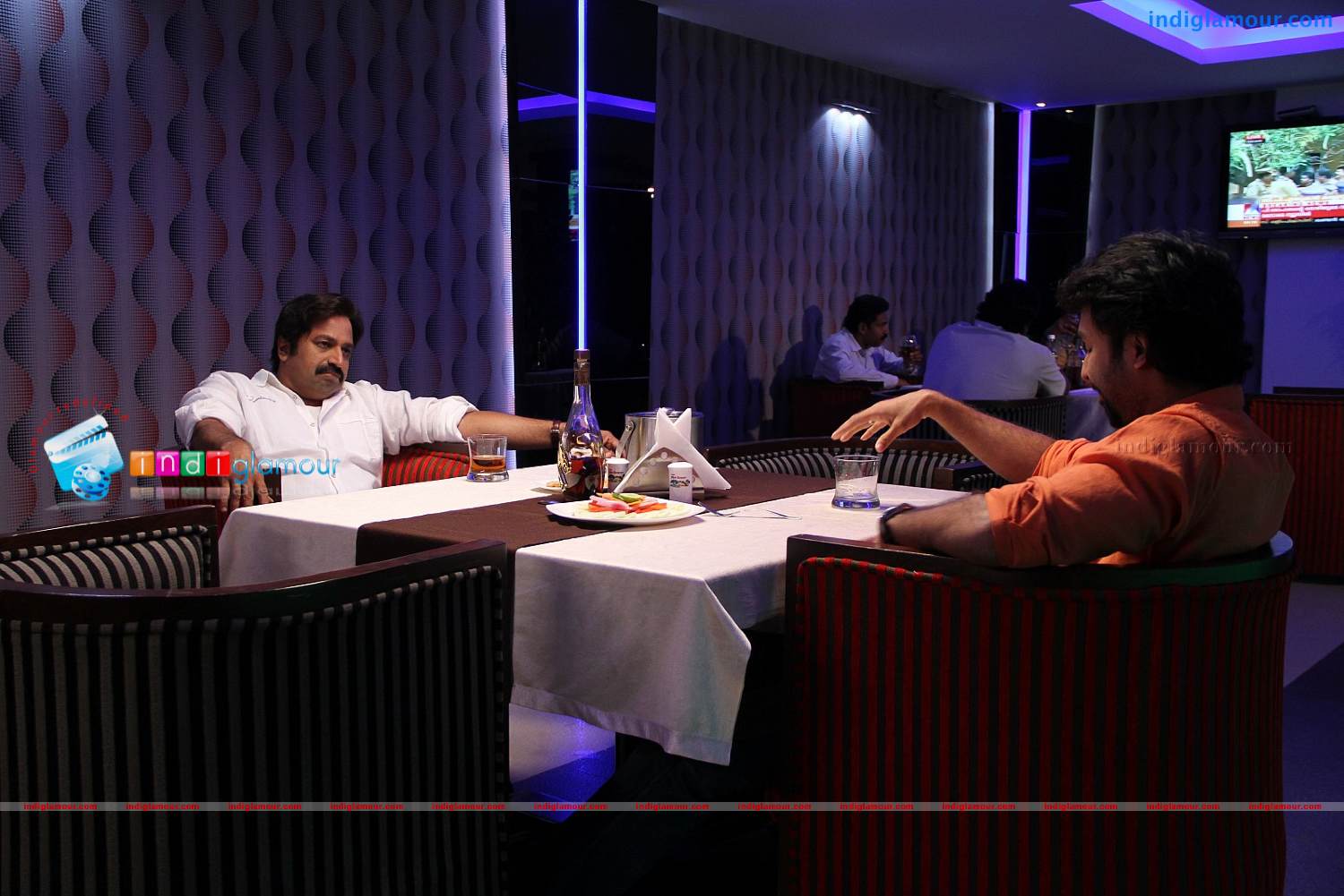Annum Innum Ennum Movie hd photo