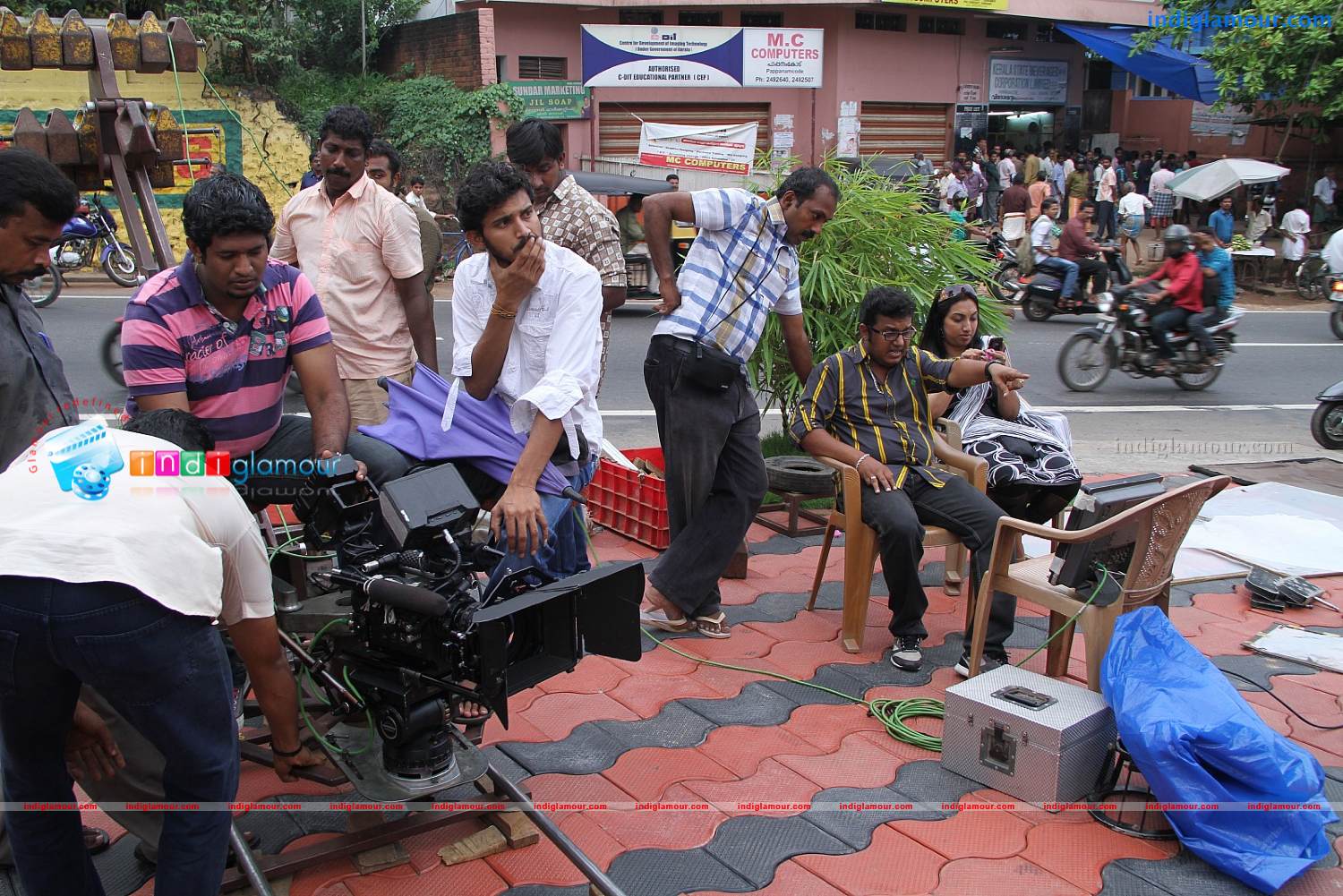 Annum Innum Ennum Movie hd photo