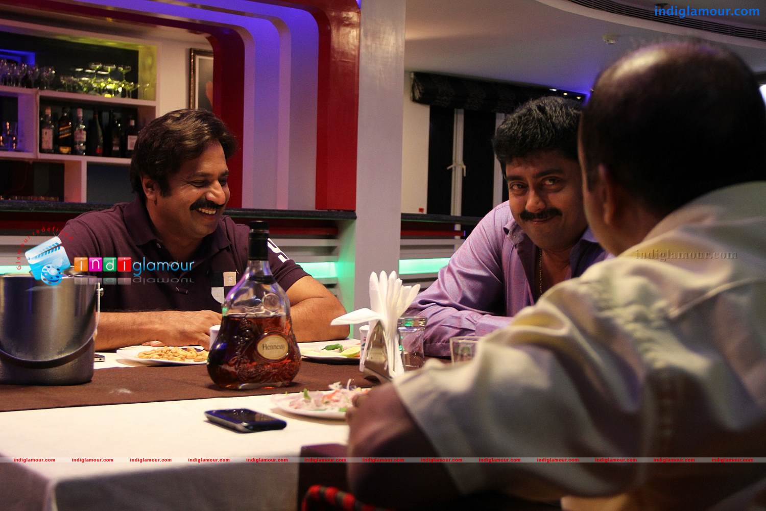 Annum Innum Ennum Movie hd photo