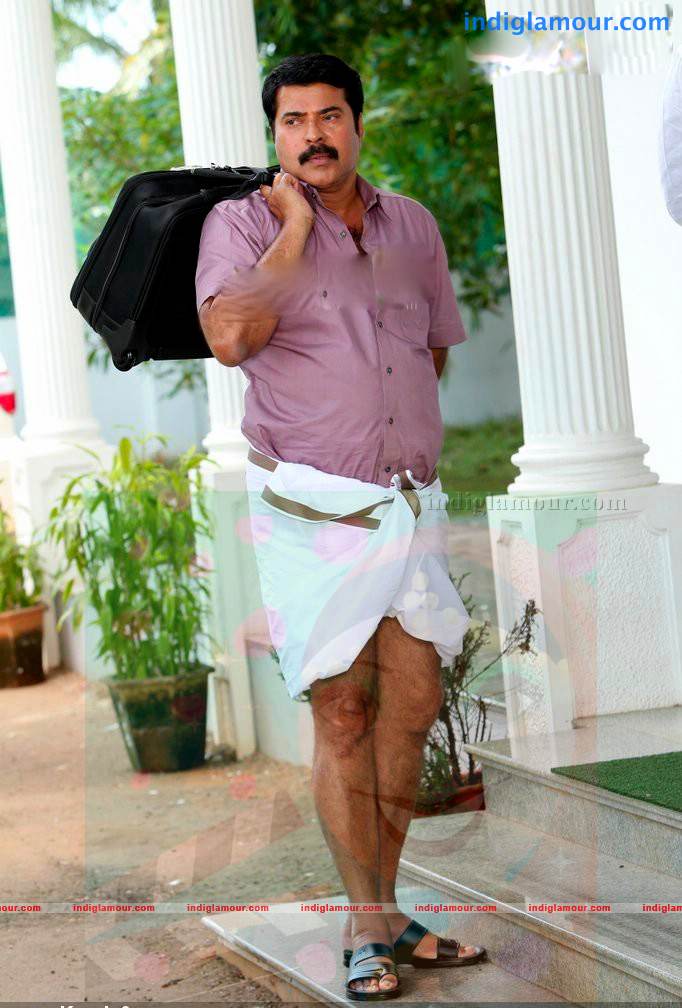 Bavoottiyude Namathil Movie hd photo