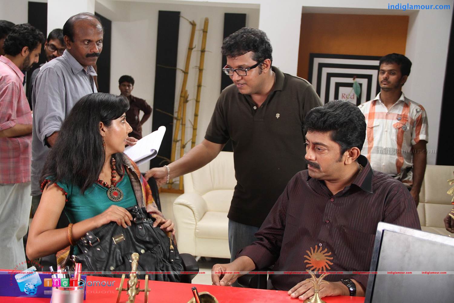 Annum Innum Ennum Movie hd photo