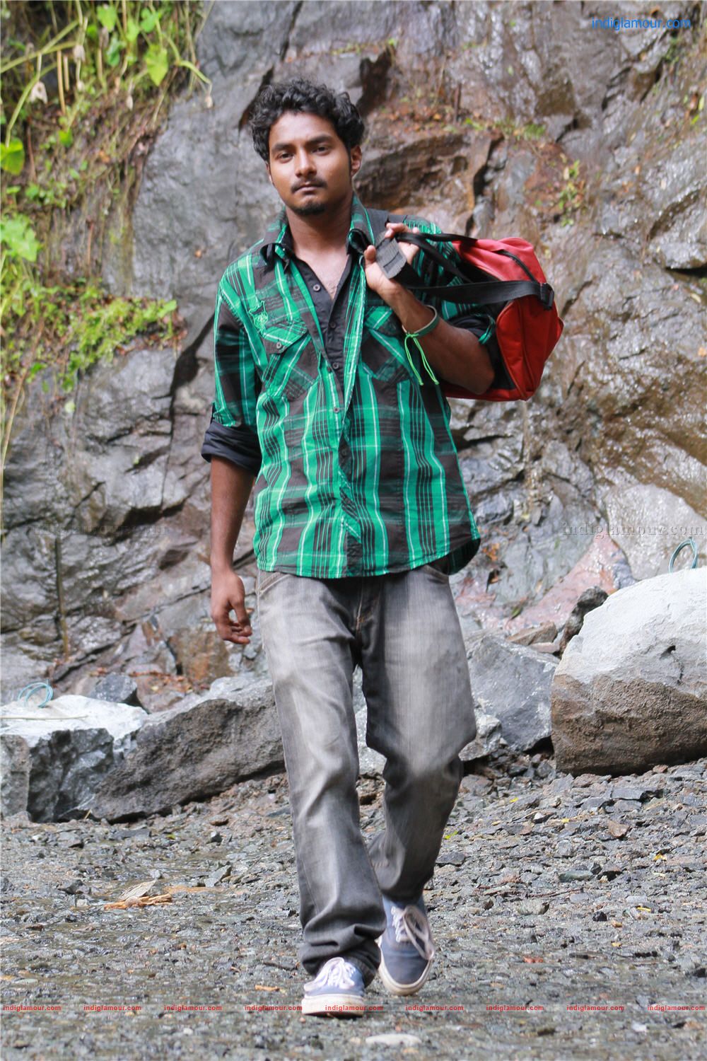 Pocket lover Movie hd photo