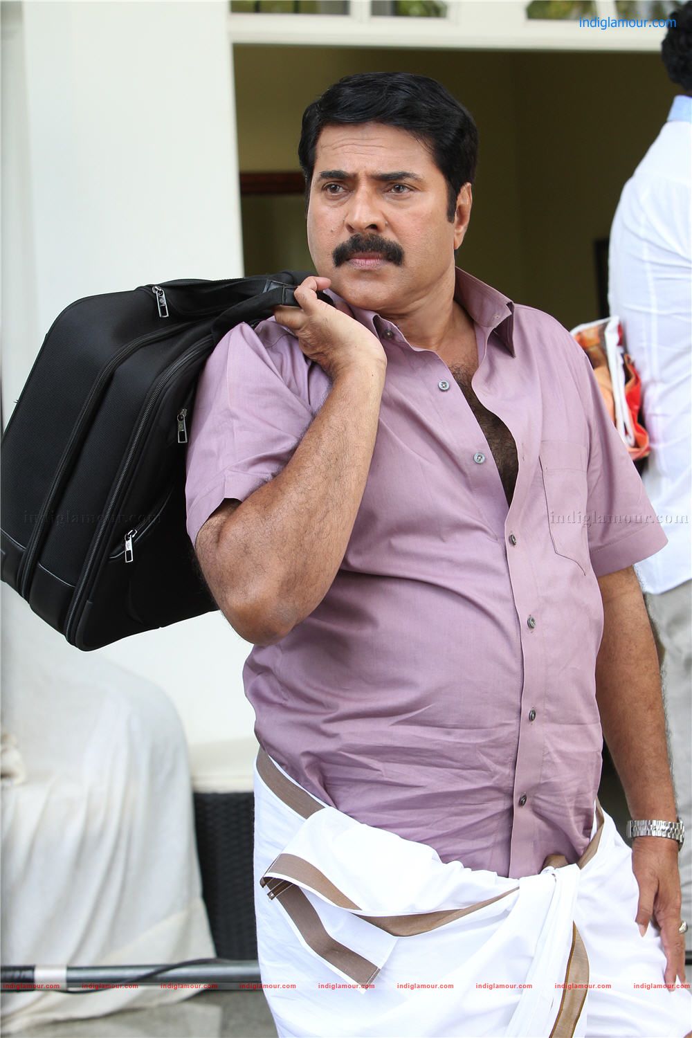 Bavoottiyude Namathil Movie hd photo