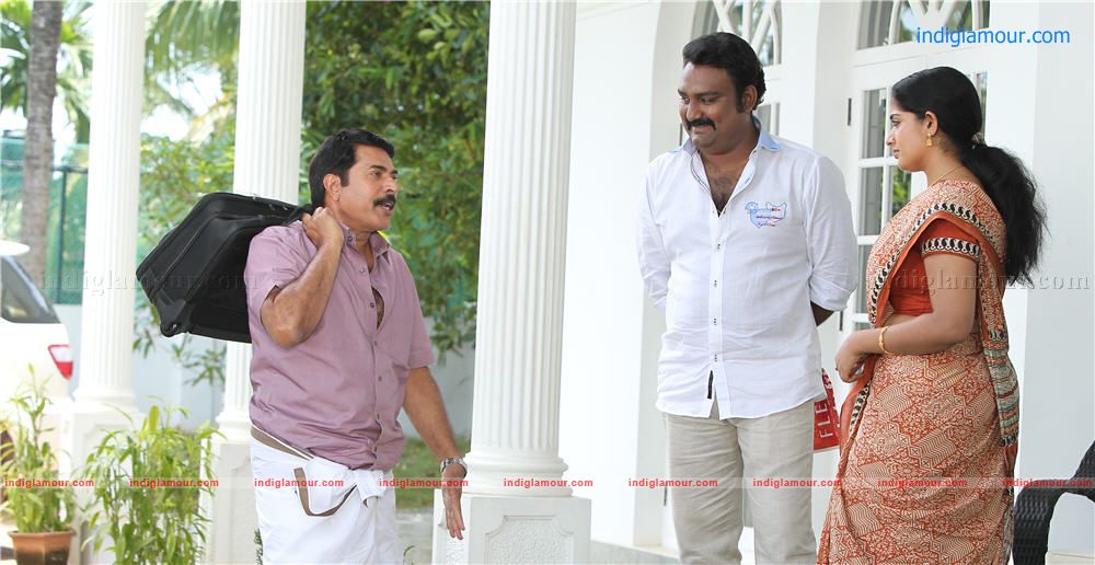 Bavoottiyude Namathil Movie hd photo