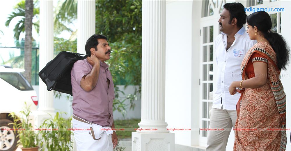 Bavoottiyude Namathil Movie hd photo