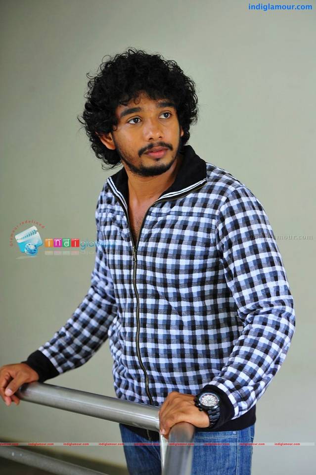 103 K.M Movie hd photo