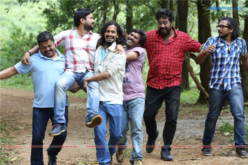 101 Weddings Movie hd photo