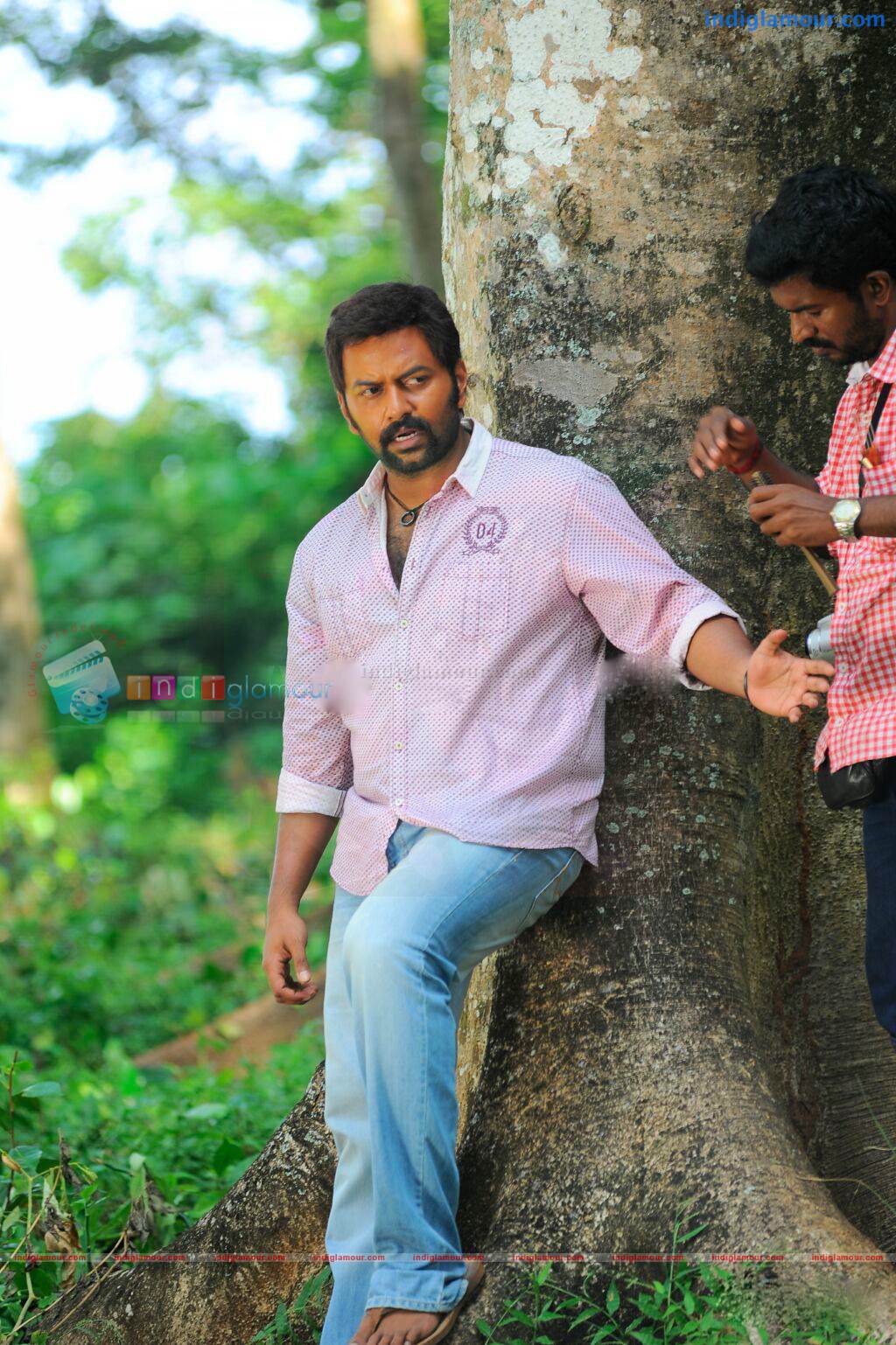 Aakashathinte Niram Movie hd photo