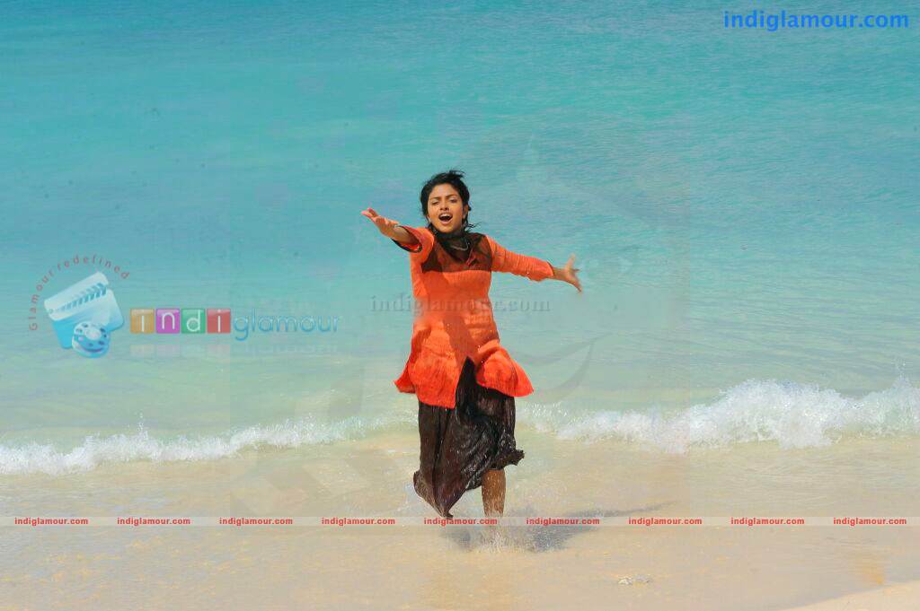 Aakashathinte Niram Movie hd photo
