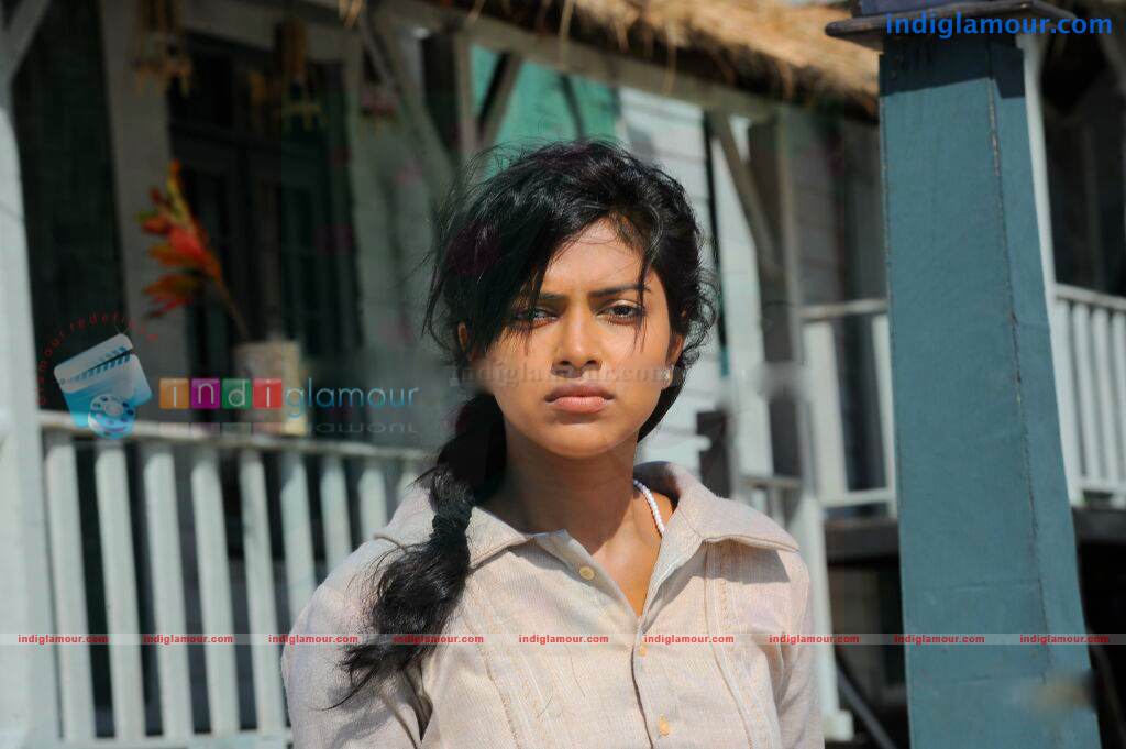 Aakashathinte Niram Movie hd photo