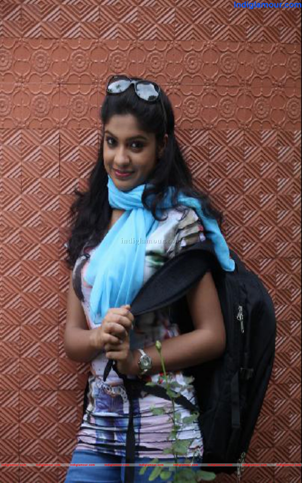 Mazhavillinattam Vare Movie hd photo