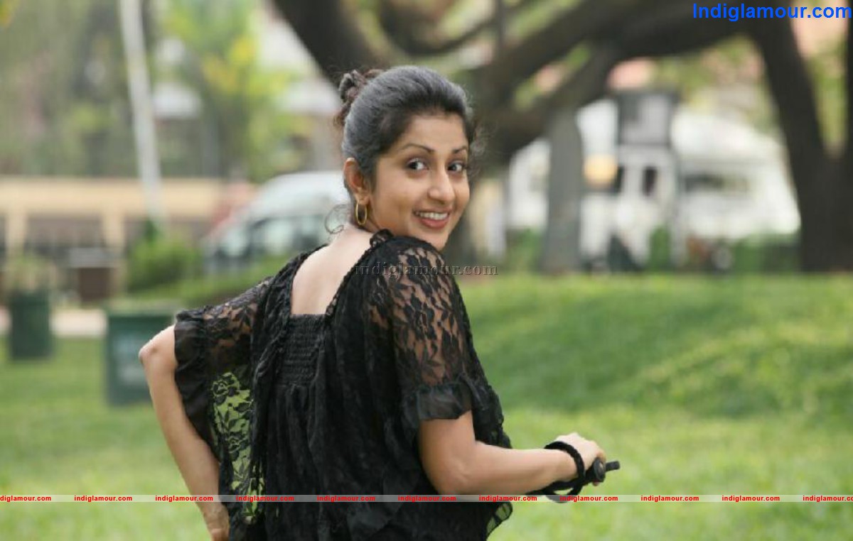Miss Lekha Tharoor Kanunnathu Movie hd photo