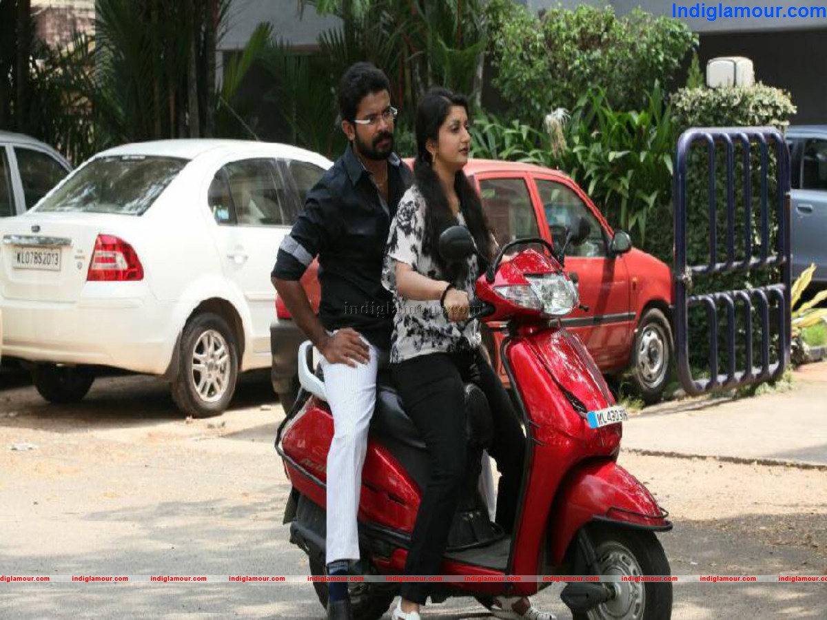Miss Lekha Tharoor Kanunnathu Movie hd photo