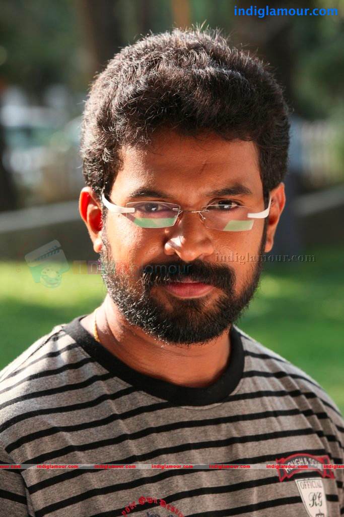 Ms Lekha Tharoor Kannunath Movie hd photo